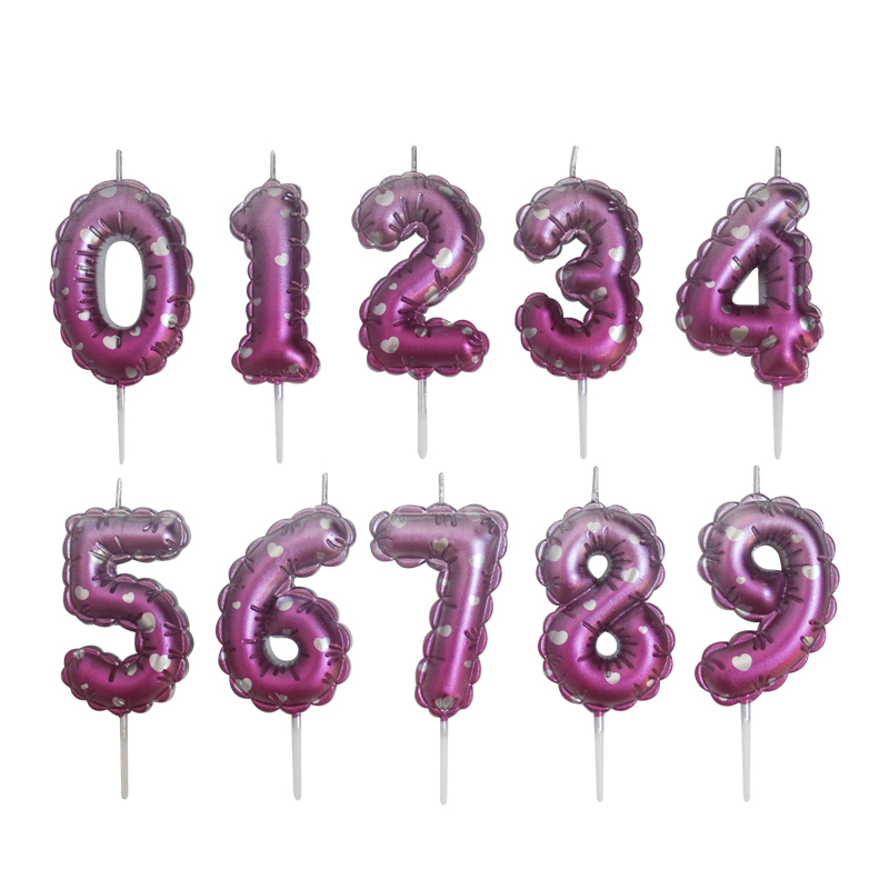 Degradat violet în formă de balon iubește lumânările digitale